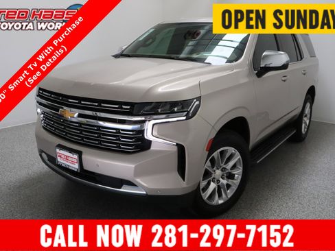 Used 2022 Chevrolet Tahoe Premier RWD image 1