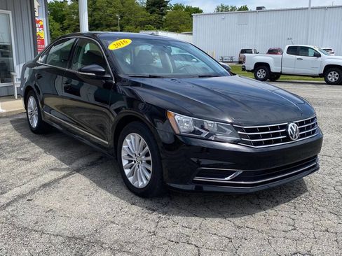 Used 2016 Volkswagen Passat 1.8T SE FWD image 7