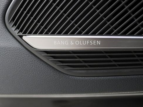 Used 2023 Audi S4 Prestige image 33