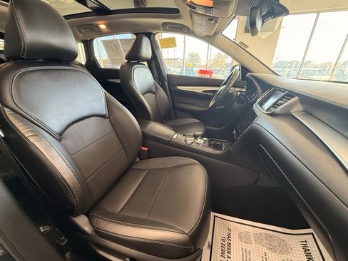 Used 2022 INFINITI QX50 Essential image 19