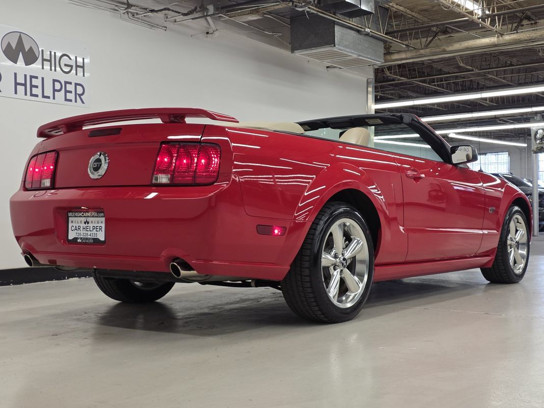 Used 2007 Ford Mustang GT Premium RWD image 9