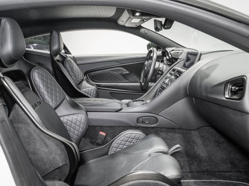 Used 2023 Aston Martin DBS Coupe RWD image 15