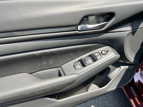 Certified 2025 Nissan Altima 2.5 SV w/ SV Premium Package image 24