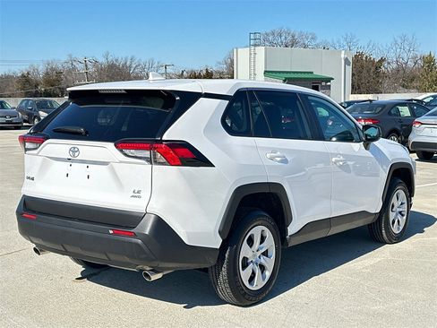 Certified 2025 Toyota RAV4 LE image 4