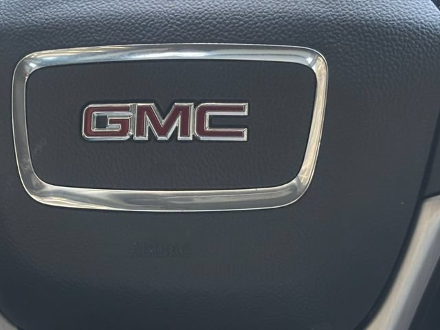 Used 2022 GMC Terrain SLT FWD image 13