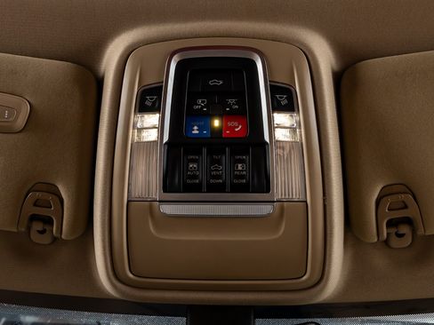 Used 2022 RAM 3500 Limited image 28