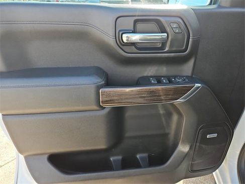 Used 2019 Chevrolet Silverado 1500 LT Trail Boss image 16