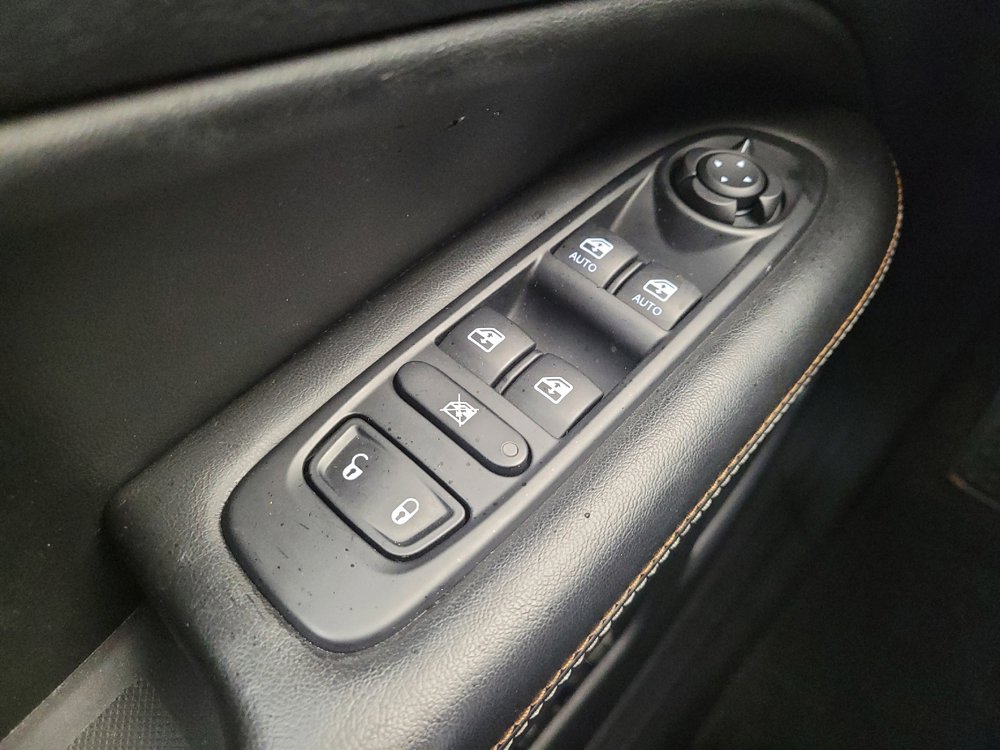 Used 2018 Jeep Compass Latitude w/ Popular Equipment Group AWD/4WD image 27