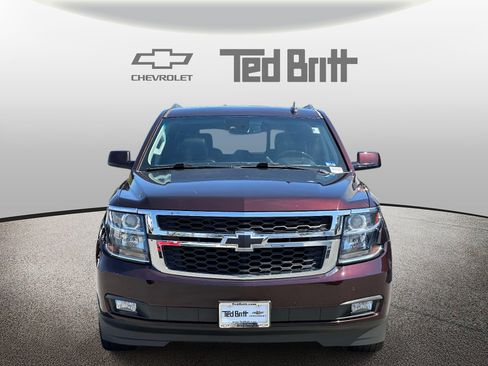 Used 2020 Chevrolet Tahoe LT w/ Luxury Package AWD/4WD image 2