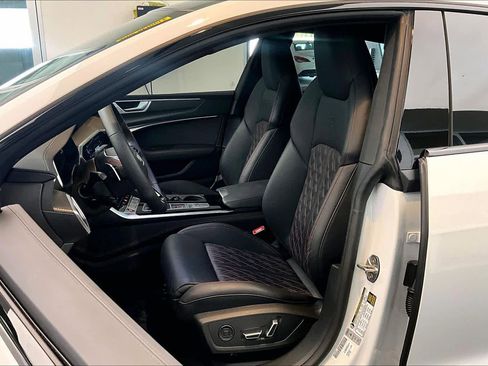 Used 2025 Audi S7 Premium Plus image 8