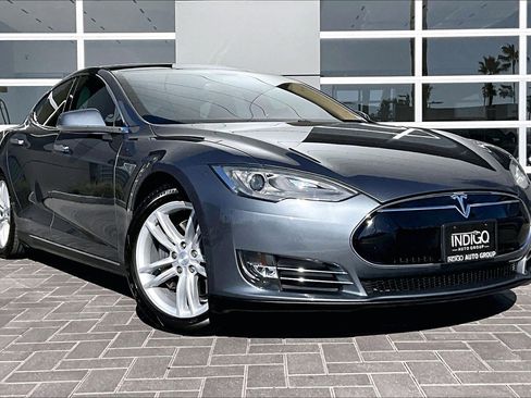 Used 2013 Tesla Model S image 3