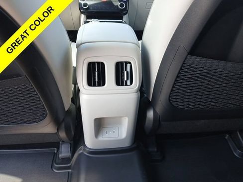 Used 2025 Hyundai Tucson Limited AWD/4WD image 13