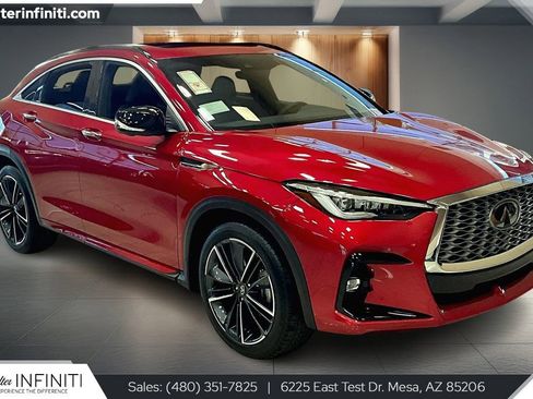 Used 2025 INFINITI QX55 Essential image 2