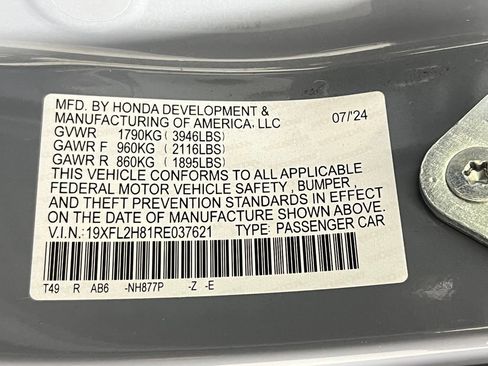Used 2024 Honda Civic Sport image 32