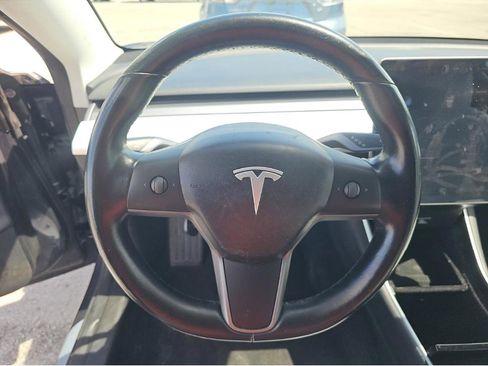 Used 2018 Tesla Model 3 Long Range RWD image 24