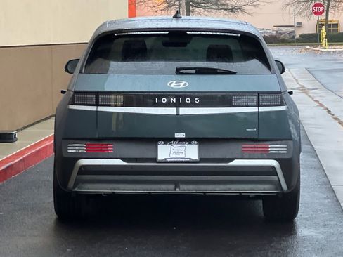 New 2026 Hyundai Ioniq 5 SE image 6