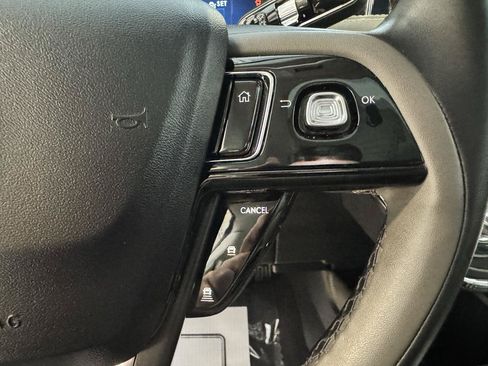 Used 2023 Lincoln Corsair FWD w/ Equipment Group 101A image 11