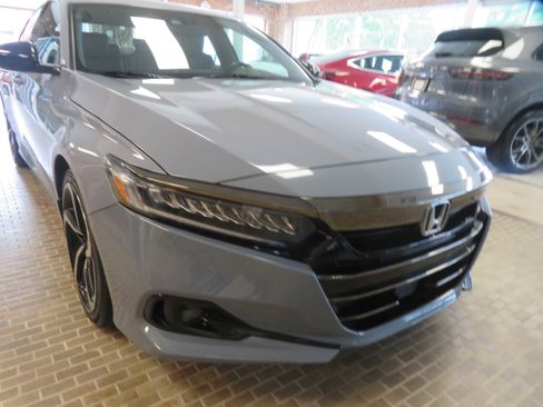 Used 2021 Honda Accord Sport image 55