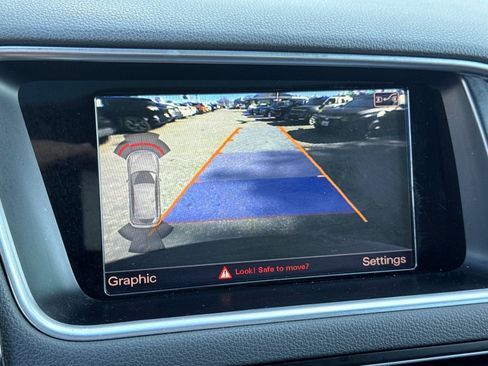 Used 2016 Audi Q5 2.0T Premium Plus w/ Technology Package image 19