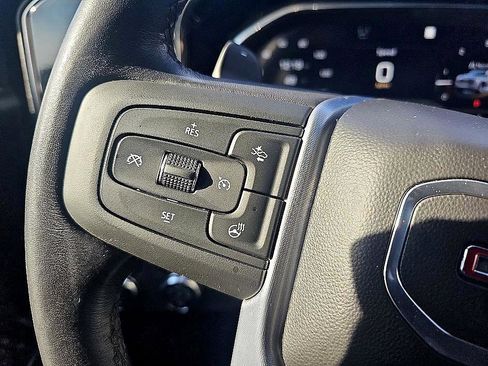 Used 2022 GMC Sierra 1500 Elevation w/ Preferred Package image 21