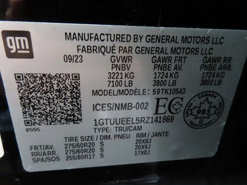 Used 2024 GMC Sierra 1500 AT4 w/ Technology Package image 84