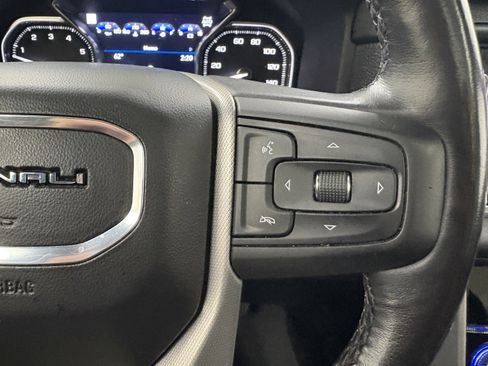 Used 2021 GMC Yukon XL Denali w/ Denali Premium Package image 38