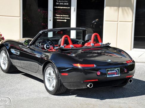 Used 2001 BMW Z8 image 30