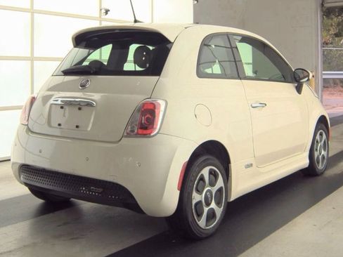 Used 2017 FIAT 500 e image 10