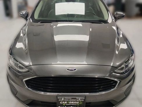 Used 2020 Ford Fusion S image 2