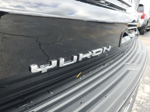 New 2026 GMC Yukon Elevation image 5