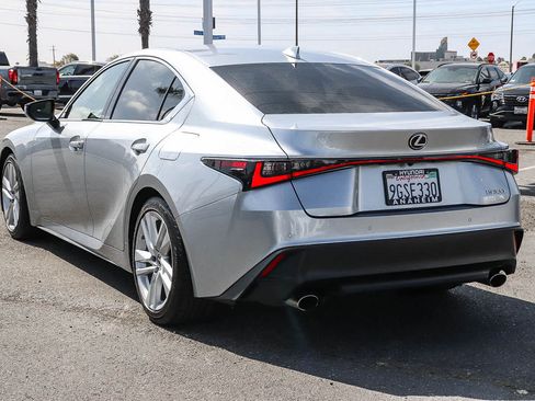 Used 2021 Lexus IS 300 w/ Comfort Package RWD image 9
