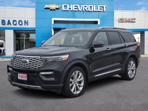 Used 2022 Ford Explorer Platinum w/ Technology Package RWD image 1