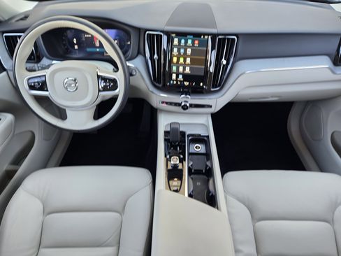 Used 2025 Volvo XC60 T8 Plus w/ Protection Package Premier image 35