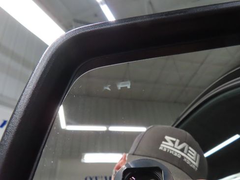 Used 2021 Chevrolet Silverado 1500 LT Trail Boss w/ Convenience Package II AWD/4WD image 70