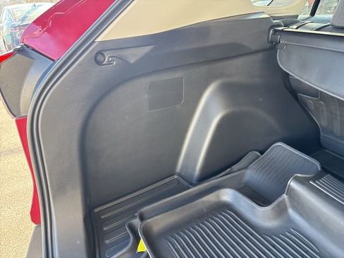 Used 2024 Toyota RAV4 XLE image 46