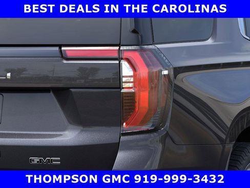 New 2026 GMC Yukon Denali Ultimate AWD/4WD image 14