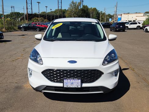 Used 2022 Ford Escape SEL w/ Technology Package image 2