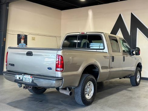 Used 2004 Ford F250 XLT AWD/4WD image 6