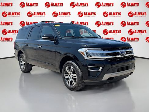 Used 2022 Ford Expedition Max Limited AWD/4WD image 3
