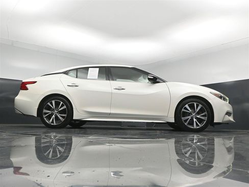Used 2017 Nissan Maxima 3.5 SL FWD image 30
