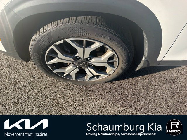 Used 2021 Kia Seltos EX AWD/4WD image 4