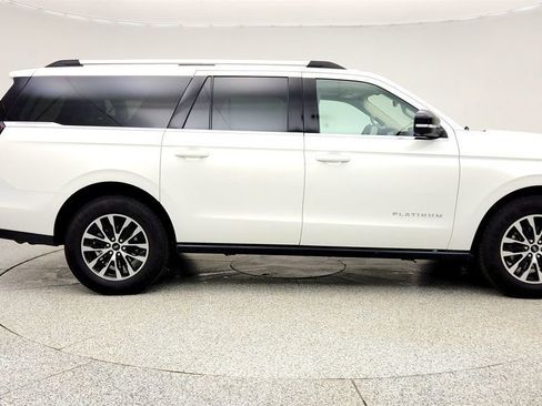 Used 2025 Ford Expedition Max Platinum image 4