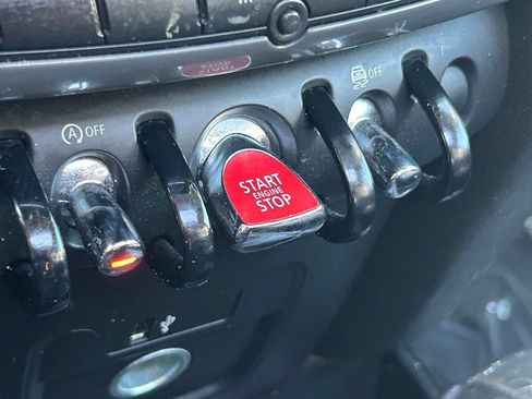 Used 2019 MINI Cooper Countryman FWD image 39