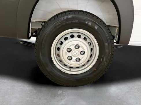 New 2026 RAM ProMaster 3500 w/ Convenience Group image 15