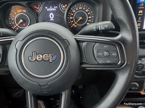 Used 2024 Jeep Wrangler Sport AWD/4WD image 27