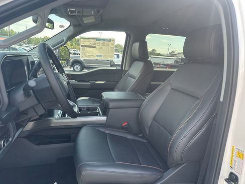 New 2026 Ford F250 Lariat w/ Chrome Package image 17