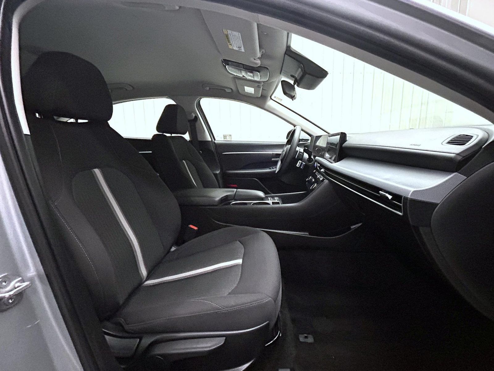 Used 2025 Hyundai Sonata SEL FWD image 15