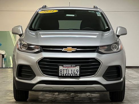 Used 2021 Chevrolet Trax LT image 9