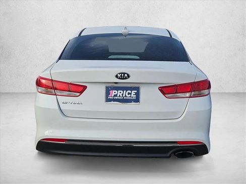 Used 2016 Kia Optima LX w/ Option Group 014 image 4