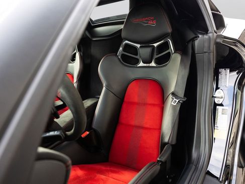Used 2024 Porsche 718 Boxster Spyder RS w/ Weissach Package RWD image 8